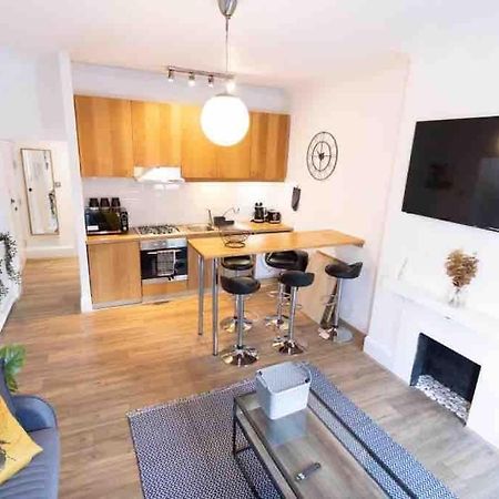 Lovely 2 Bedroom Apartment In Chelsea Sw3 Londres Exterior foto